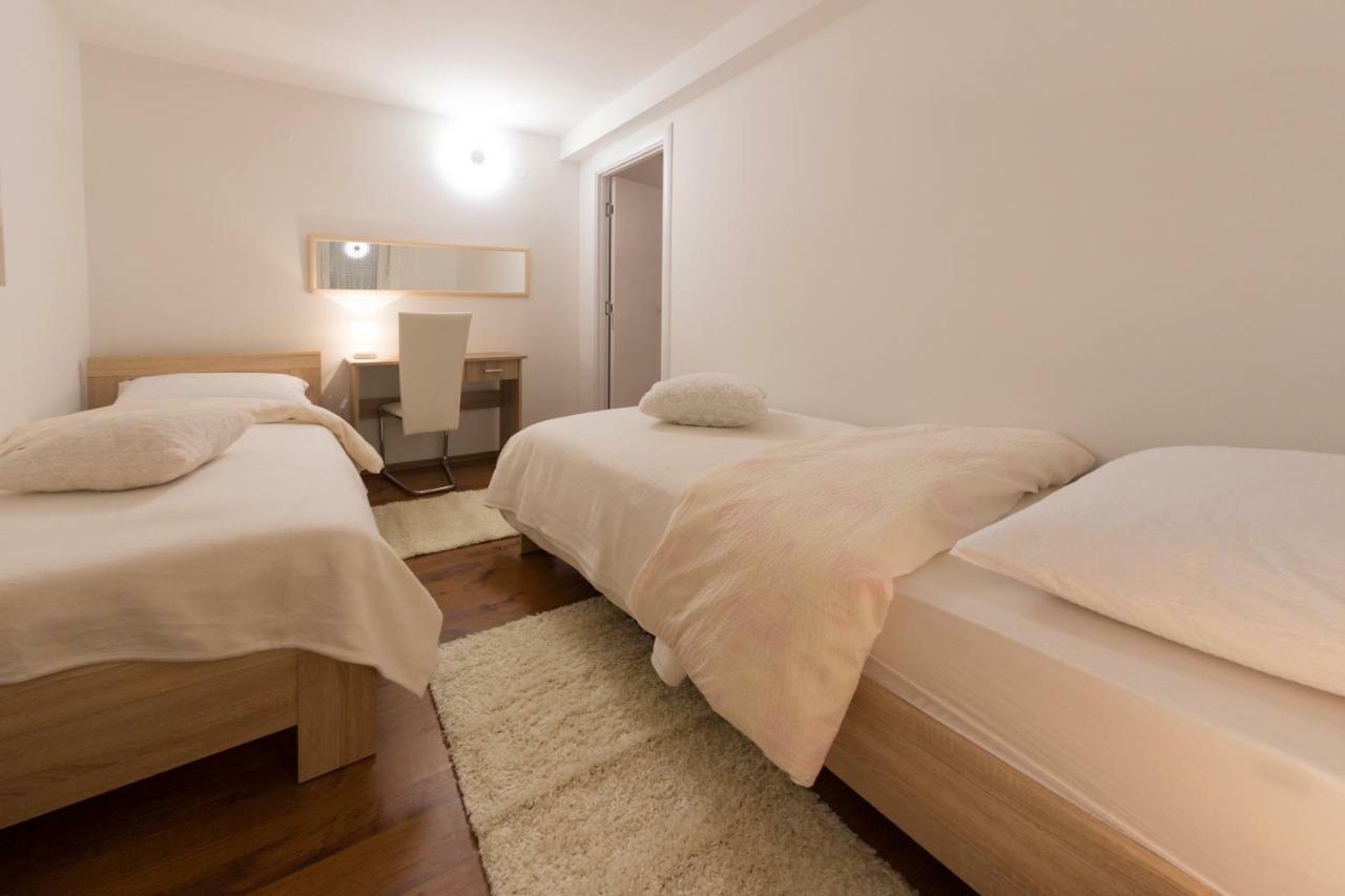Apartman Korina Otočac Eksteriør bilde
